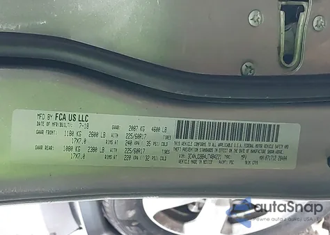 2018 Jeep Compass Latitude 4X4 из США, поврежденный, VIN 3C4NJDBB4JT484221